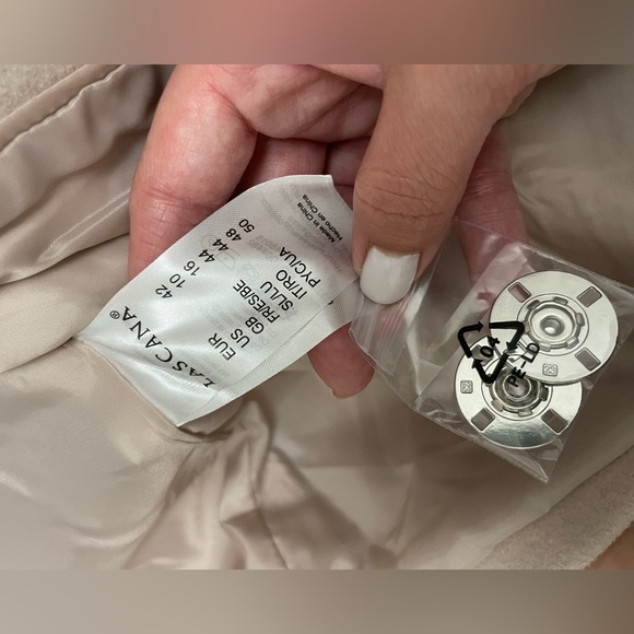 VICTORIAS SECRET WRAP OVERCOAT - Picture 3 of 9